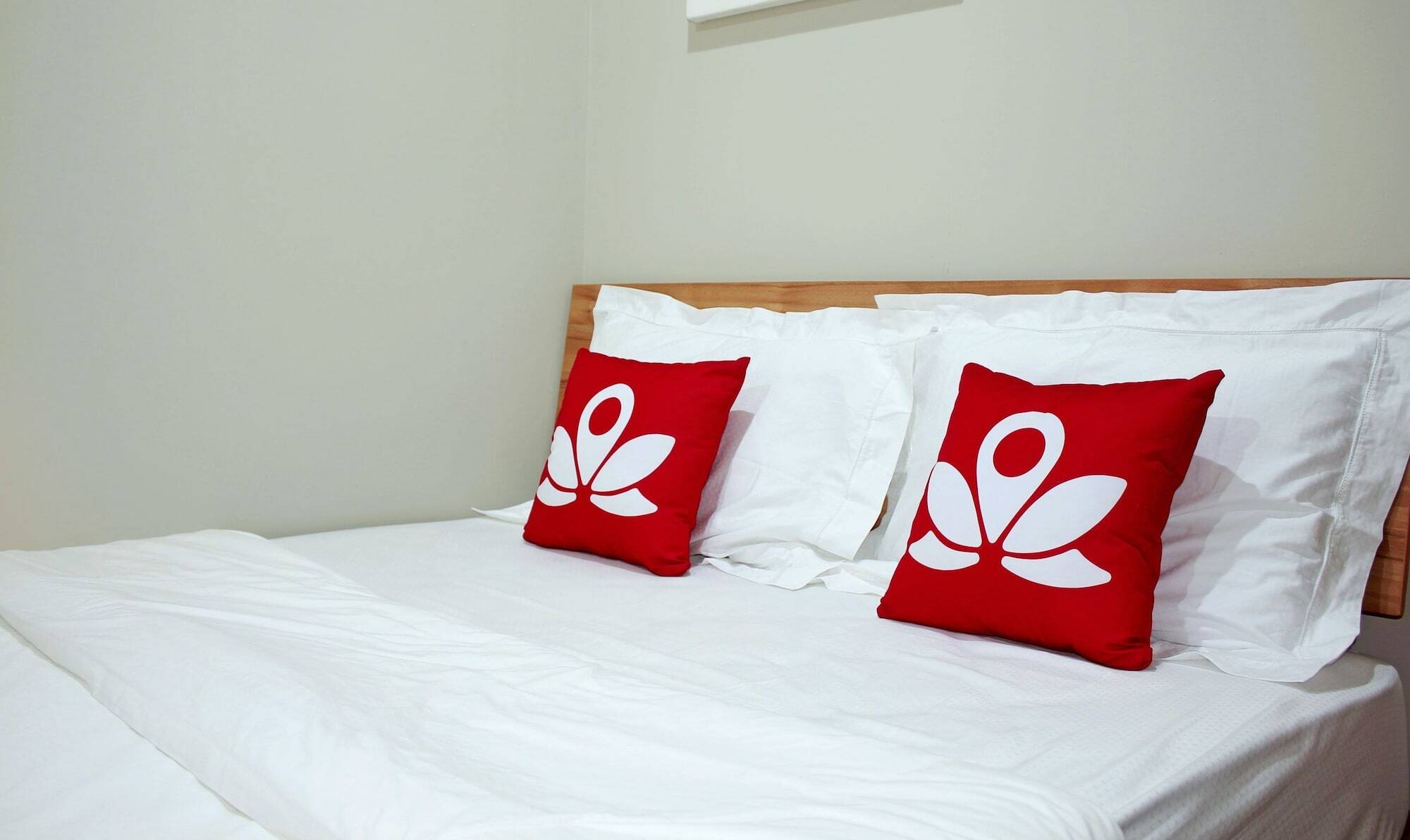 Zen Rooms Permata Karawaci Syariah Tangerang Eksteriør bilde
